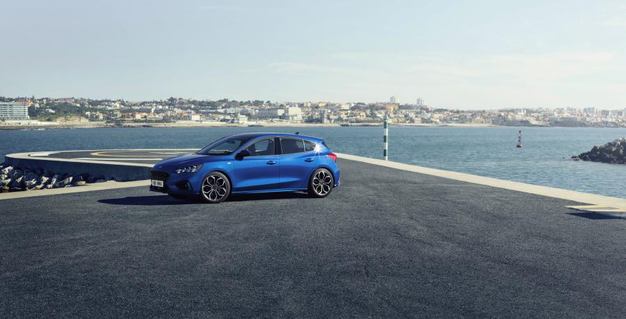  Ford Focus ST-Line 2018 года  (WW) (фото 37 из 42)